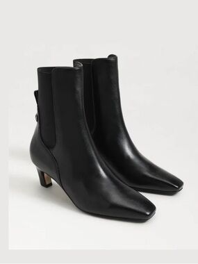 Sam Edelman Black Leather Square-Toe Ankle Boots